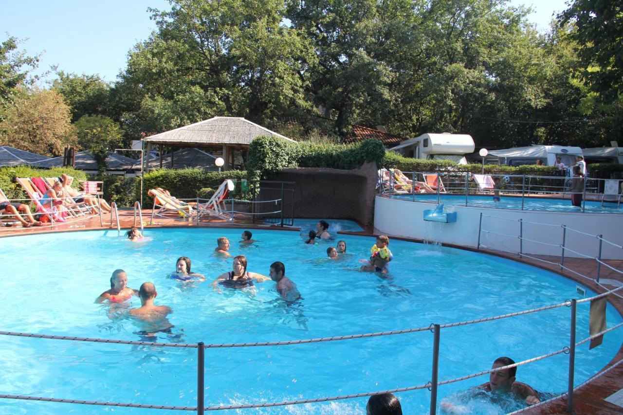 Caravelle Camping Village Ceriale Exteriör bild